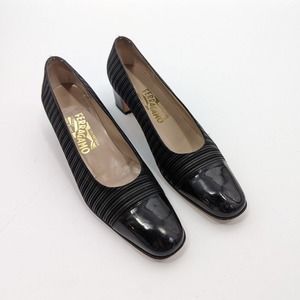 VTG Salvatore Ferragamo women SZ 10 2A Black Leather Career Work Cocktail Heels